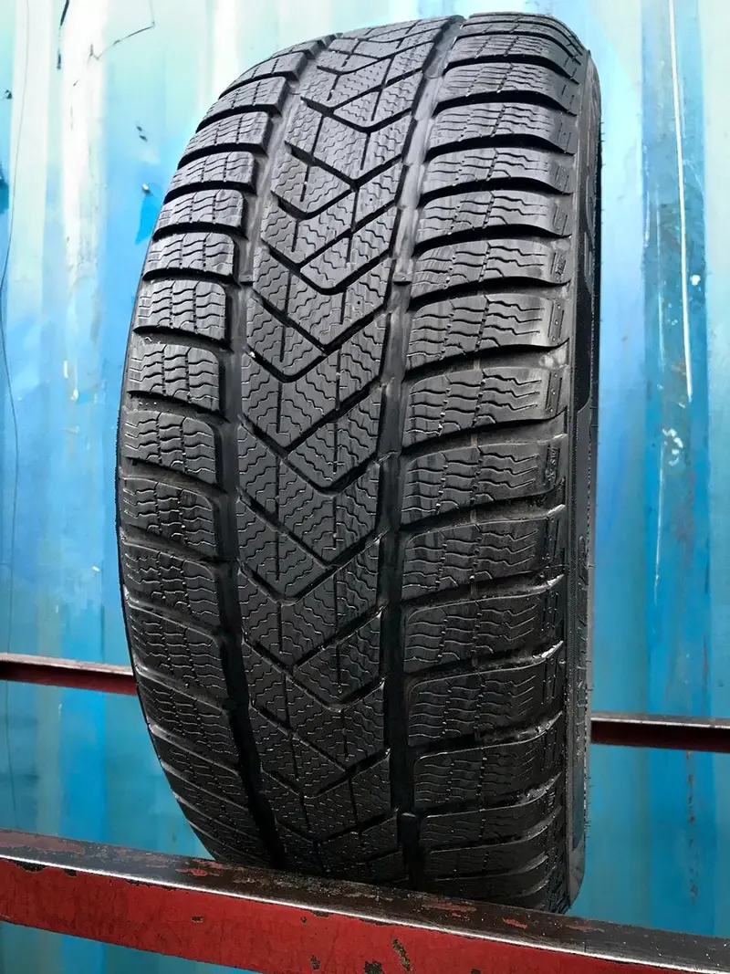 Б/у шина 225/45 R17 Pirelli Winter Sottozero 3 RunFlat, фото 1