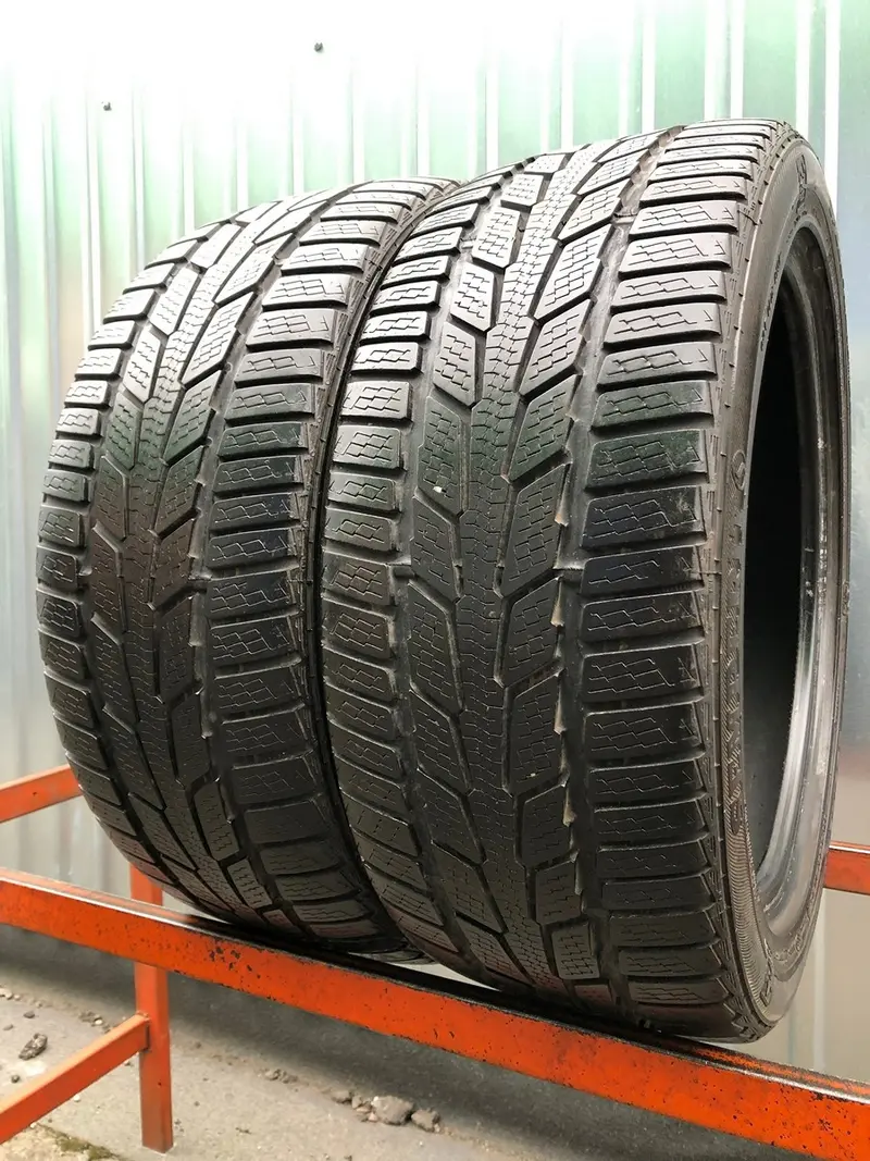 Пара б/у шин 225/45 R17 Semperit Speed-Grip