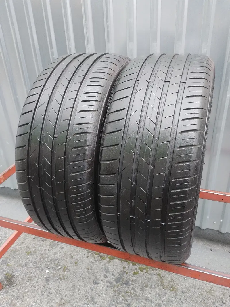Пара б/у шин 225/45 R17 Vredestein Ultrac