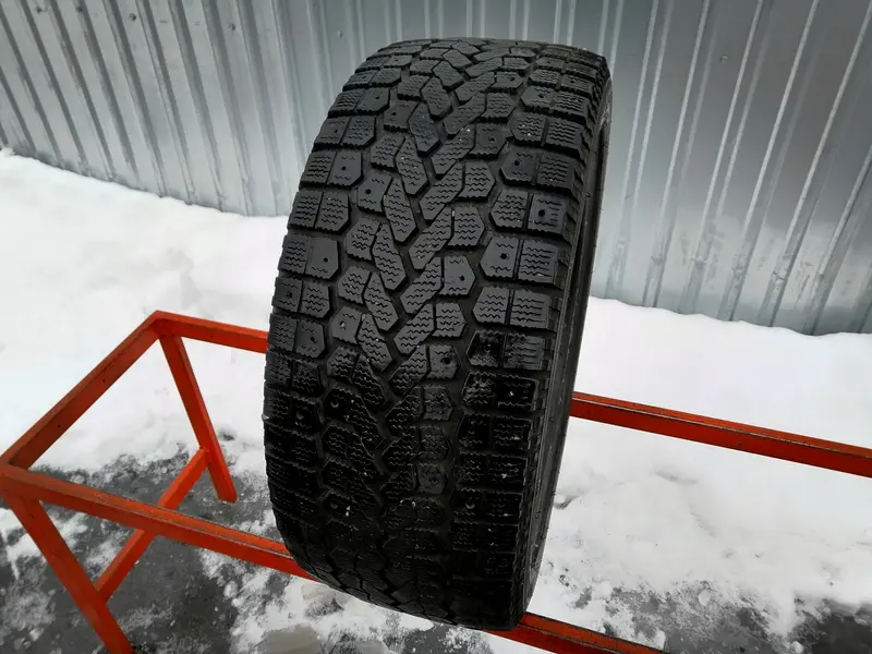 Б/у шина 225/45 R17 Yokohama Guardex F700 P