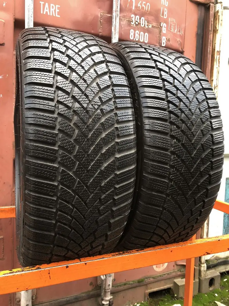 Пара б/у шин 225/45 R18 Bridgestone Blizzak LM-005