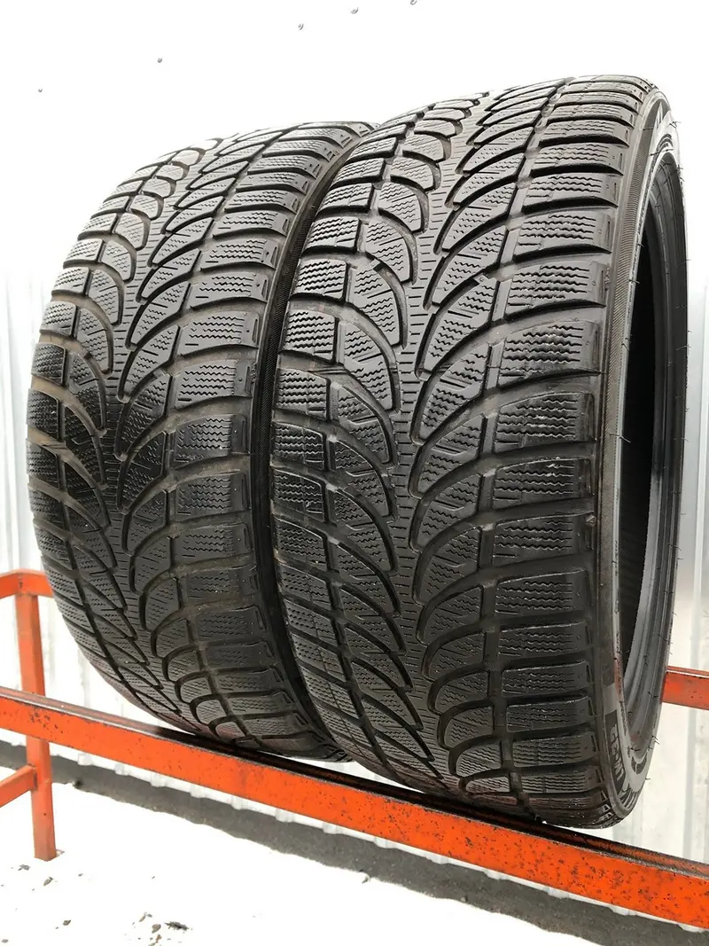 Пара б/у шин 225/45 R18 Bridgestone Blizzak LM32