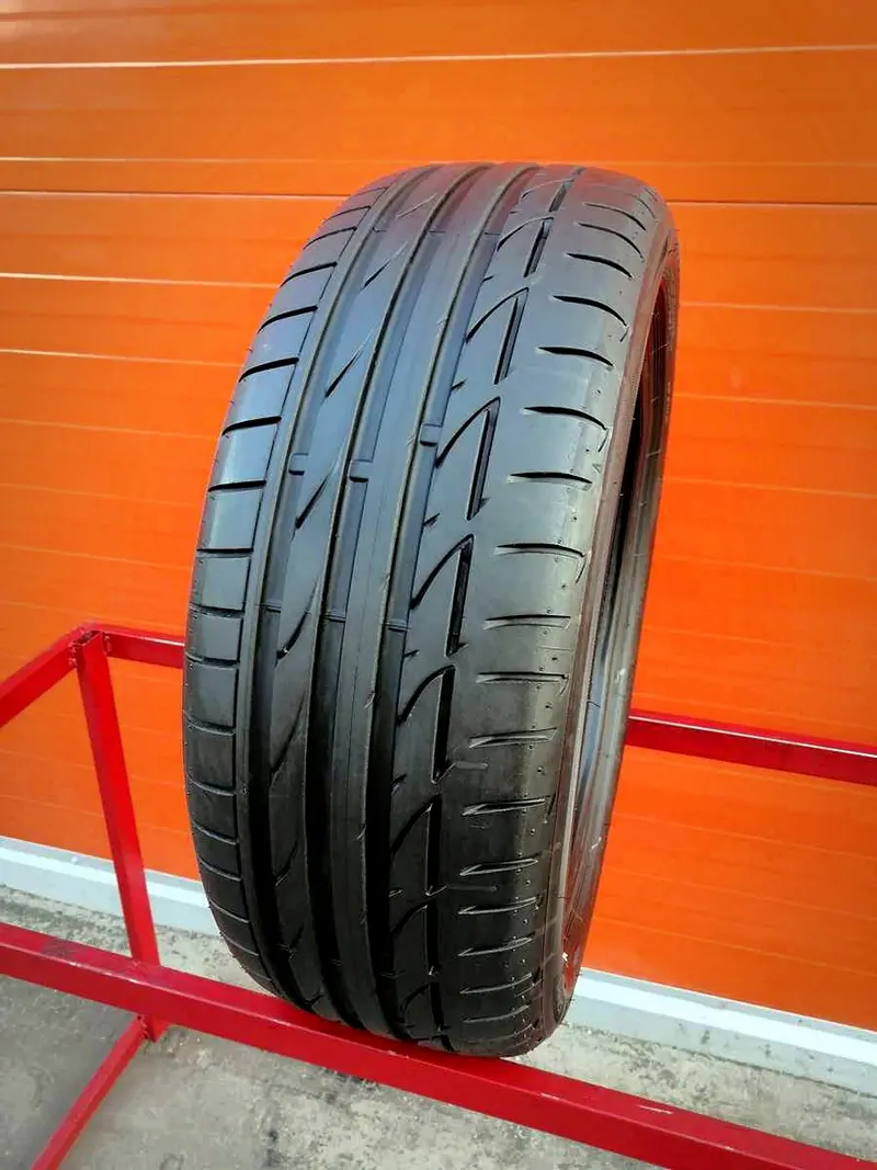 Б/у шина 225/45 R18 Bridgestone Potenza S001