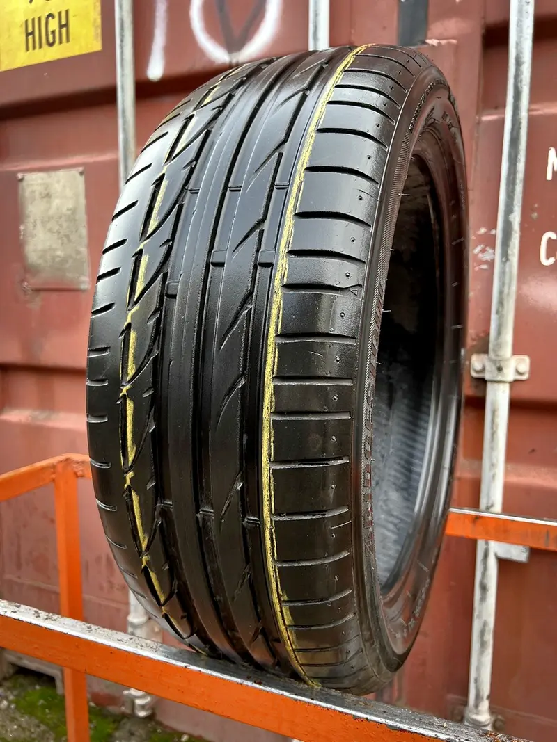 Б/у шина 225/45 R18 Bridgestone Potenza S001