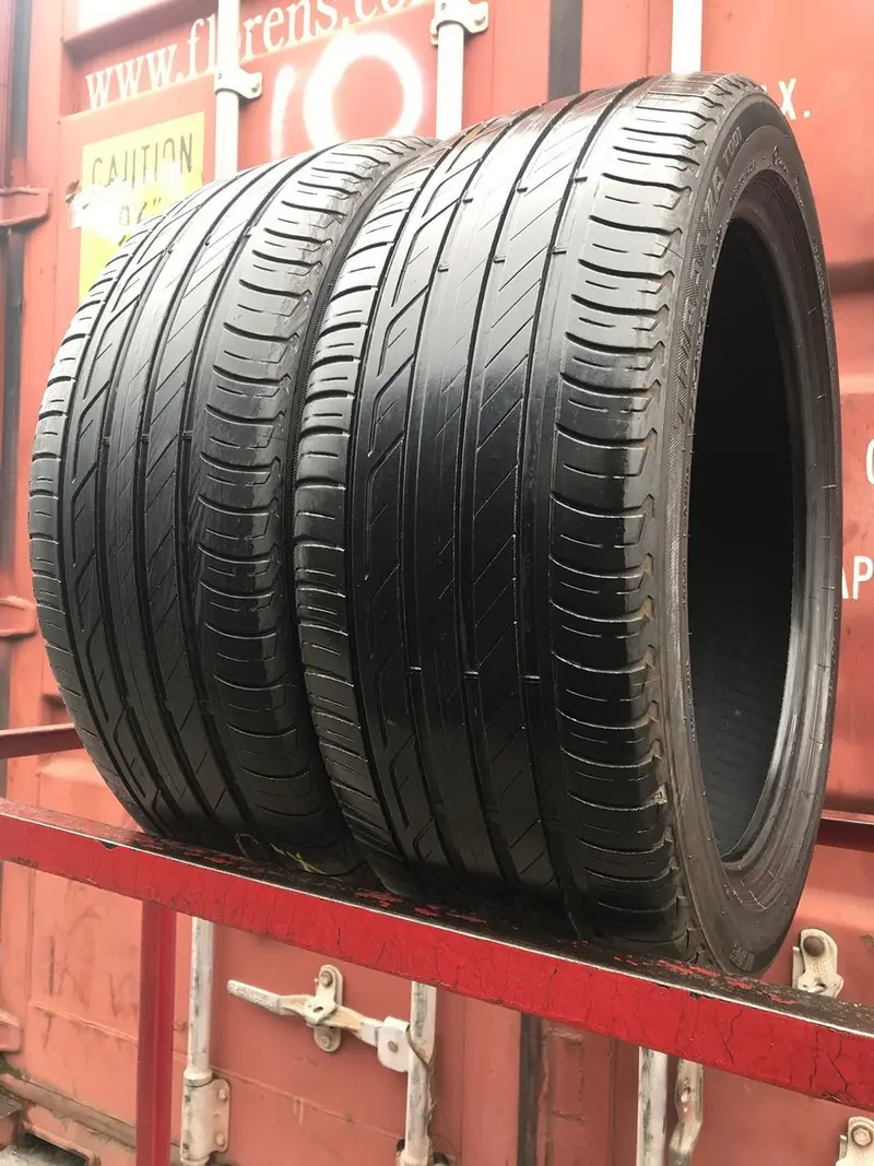Пара б/у шин 225/45 R18 Bridgestone Turanza T001