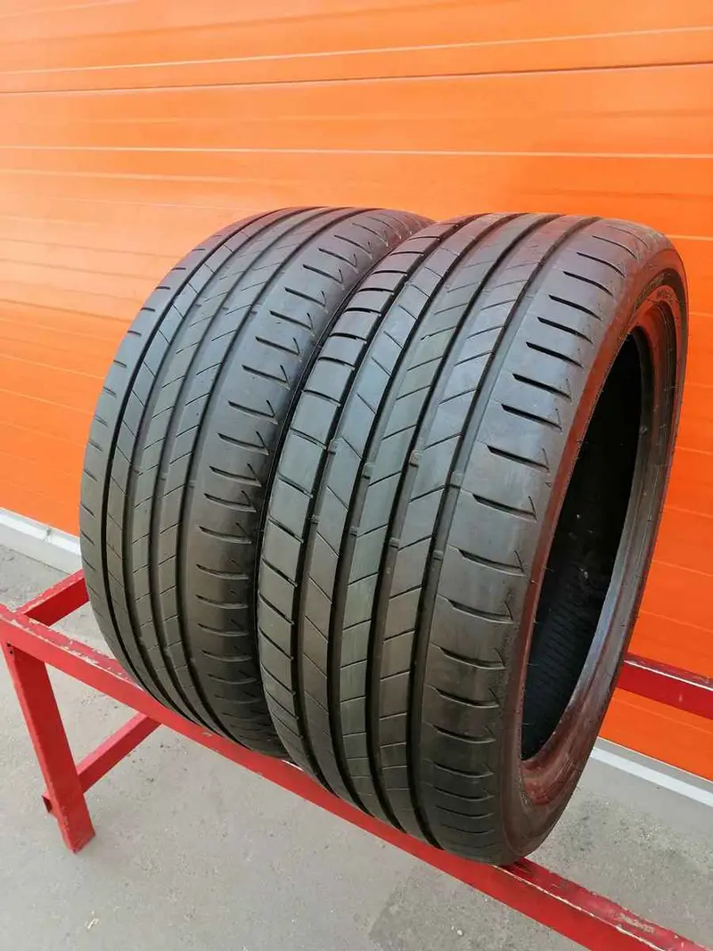 Пара б/у шин 225/45 R18 Bridgestone Turanza T005