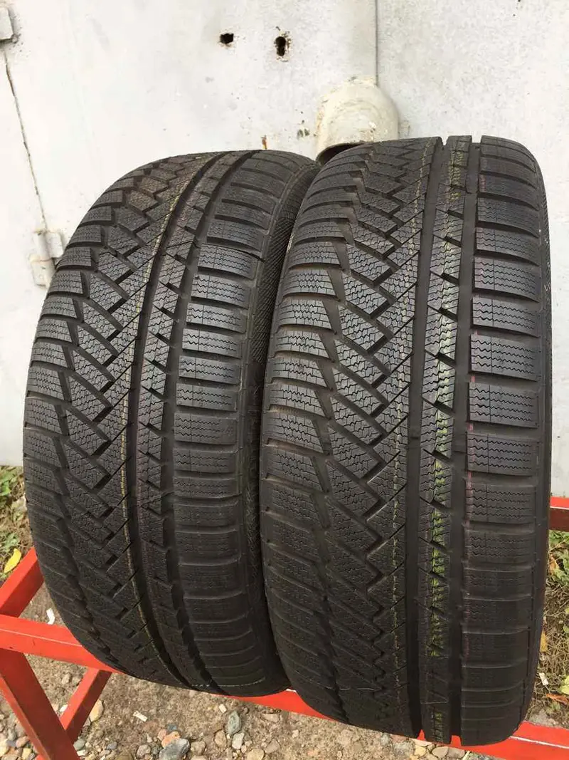 Пара новых шин 225/45 R18 Continental ContiWinterContact TS 850 P, фото 1