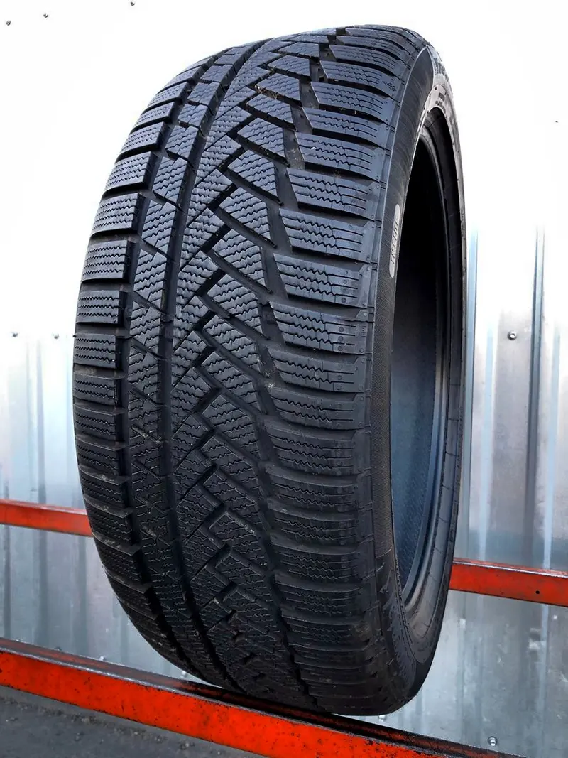 Б/у шина 225/45 R18 Continental ContiWinterContact TS 850 P