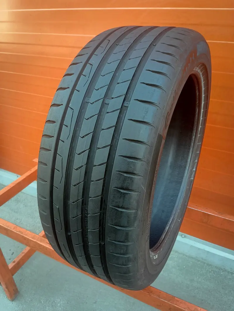 Б/у шина 225/45 R18 Continental PremiumContact 7