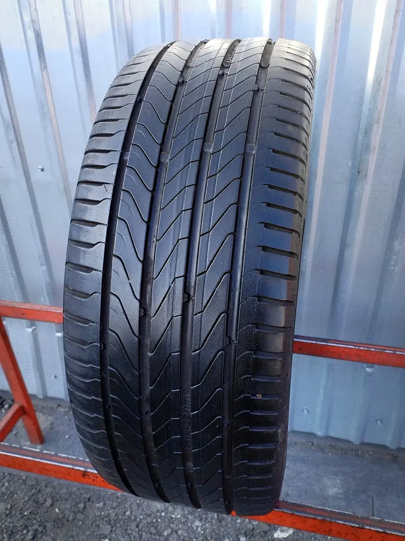 Б/у шина 225/45 R18 Continental UltraContact, фото 1