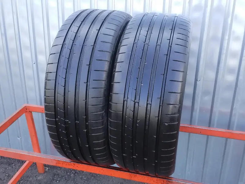 Пара б/у шин 225/45 R18 Dunlop SP Sport Maxx RT 2