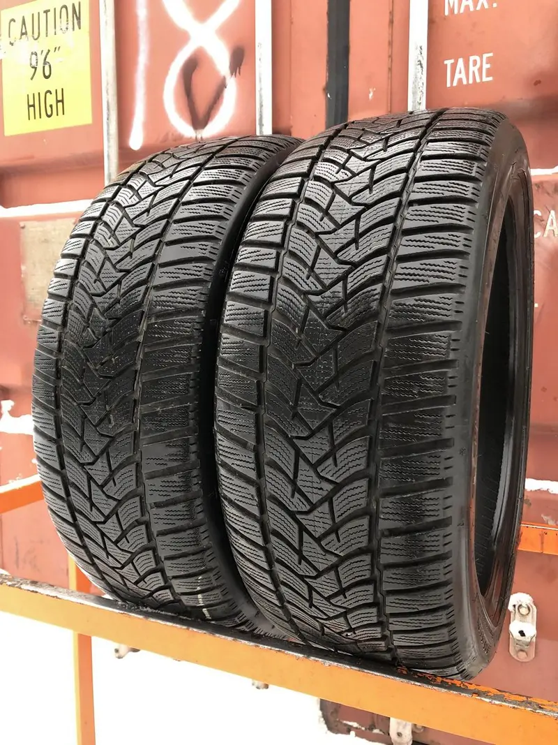 Пара б/у шин 225/45 R18 Dunlop Winter Sport 5