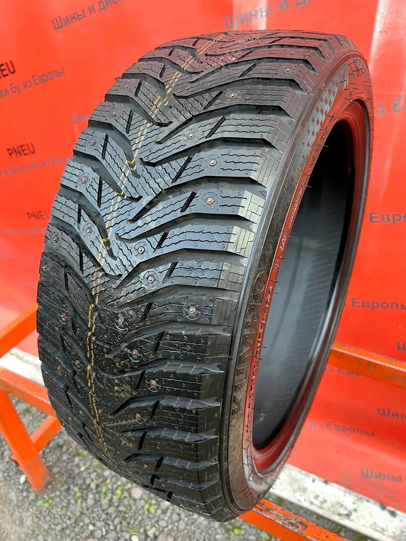 Б/у шина 225/45 R18 Kumho WinterCraft Ice WI31