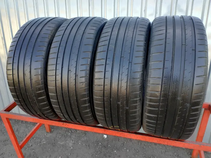 Комплект б/у шин 225/45 R18 Michelin Pilot Sport 4