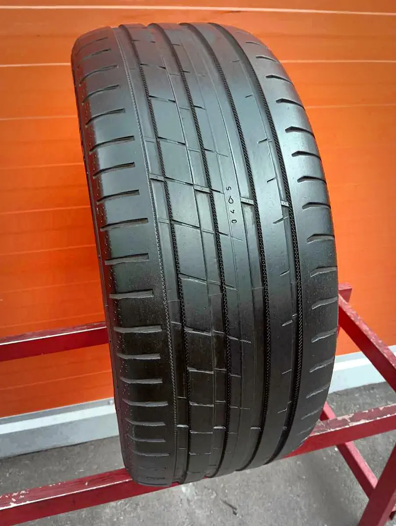 Б/у шина 225/45 R18 Nokian Powerproof