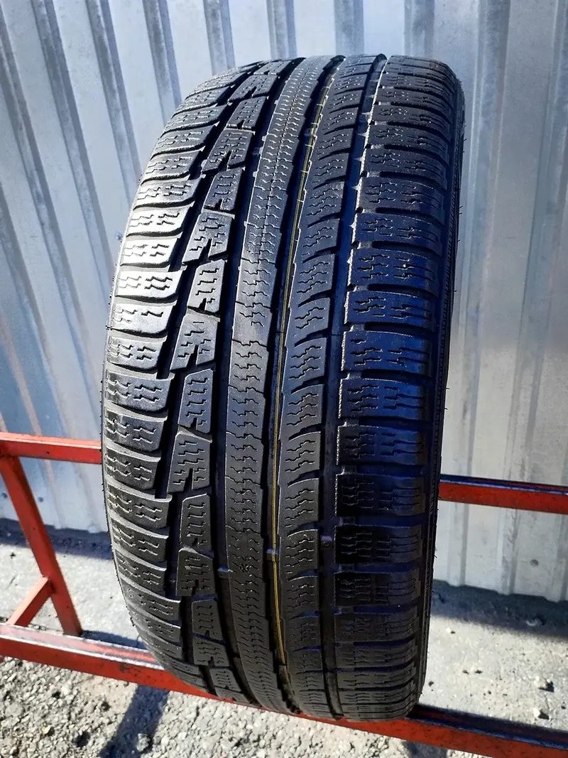 Б/у шина 225/45 R18 Nokian WR A3, фото 1