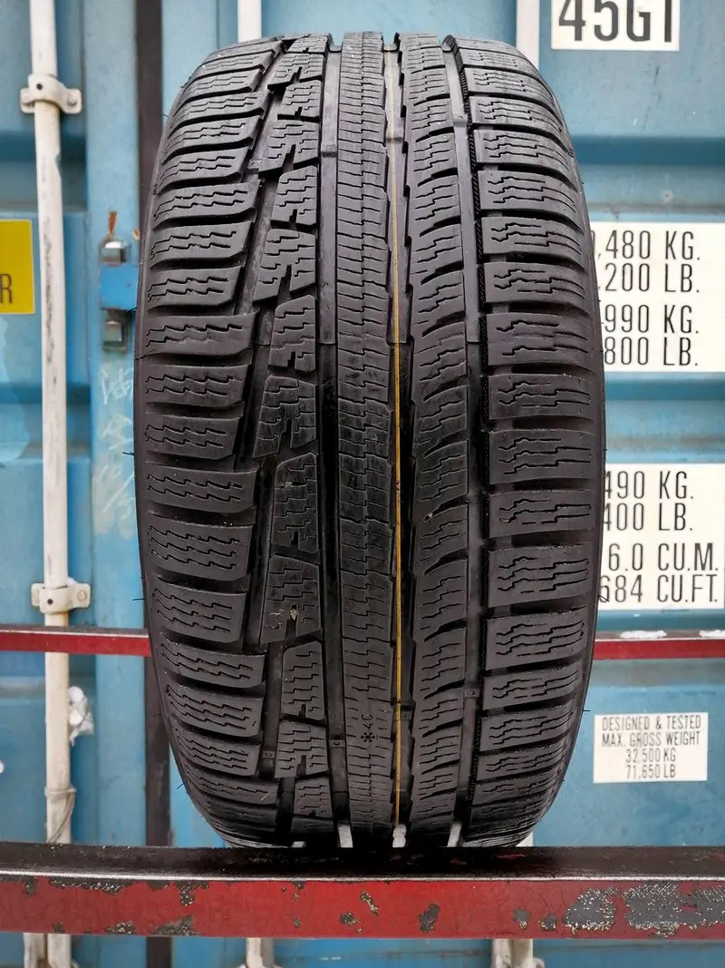 Б/у шина 225/45 R18 Nokian WR A3, фото 1