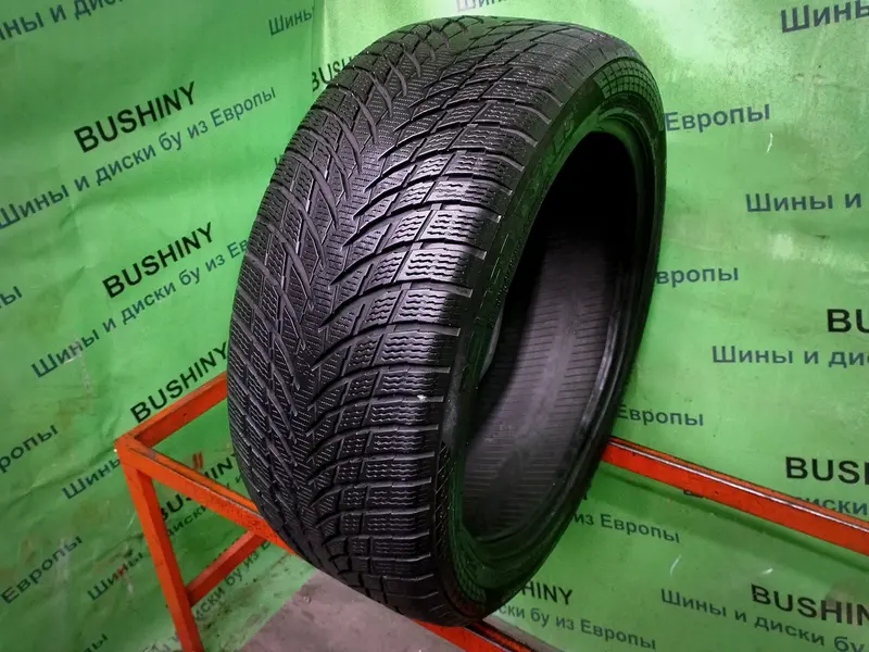 Б/у шина 225/45 R18 Nokian WR Snowproof P