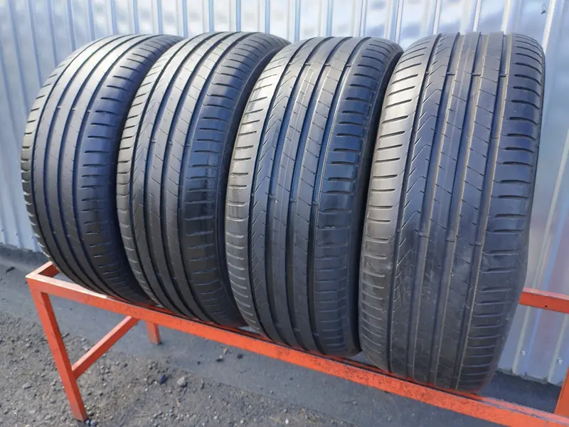 Комплект б/у шин 225/45 R18 Pirelli P 7 Cinturato P7C2