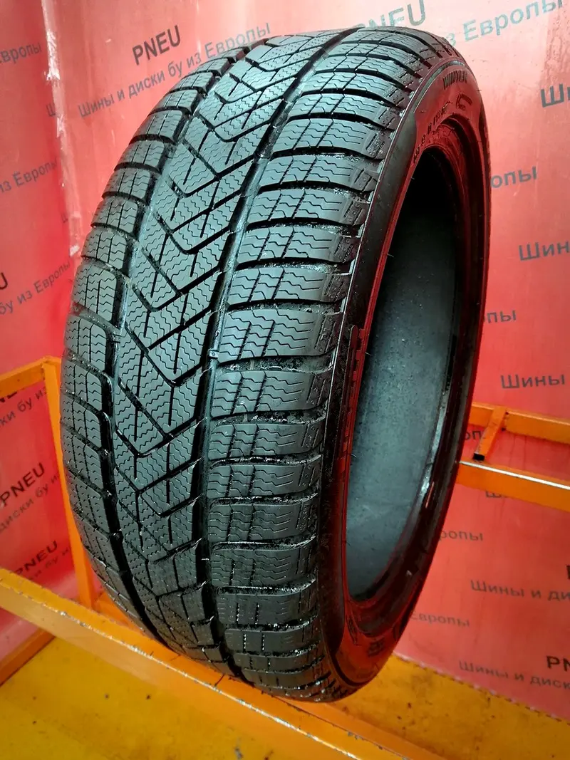 Б/у шина 225/45 R18 Pirelli Winter Sottozero 3