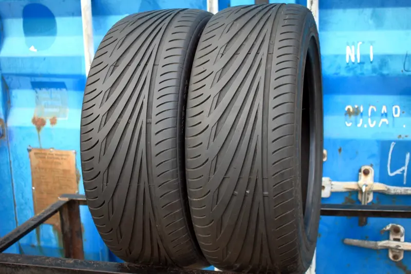 Пара б/у шин 225/45 R18 Vredestein Ultrac Sessanta