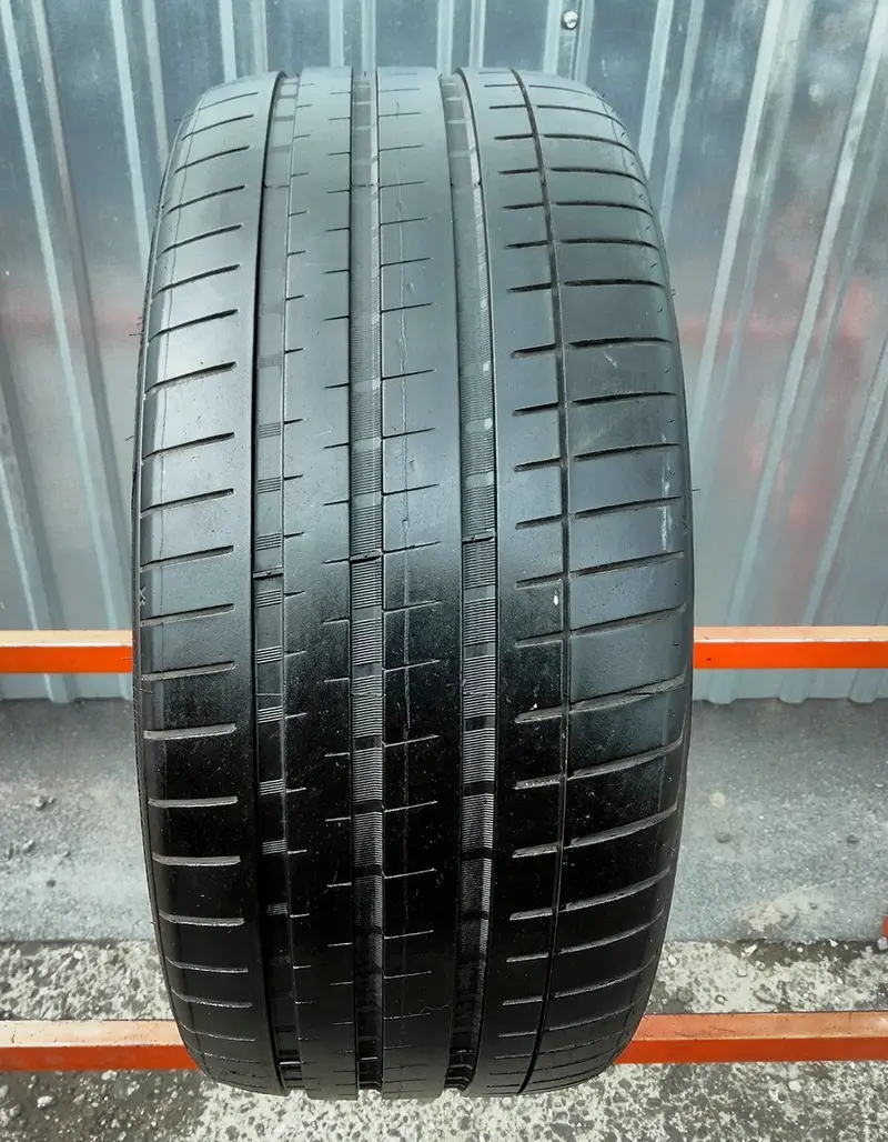 Б/у шина 225/45 R18 Vredestein Ultrac Vorti