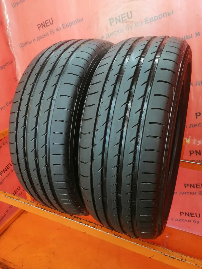 Пара б/у шин 225/45 R18 Yokohama Advan Sport V105