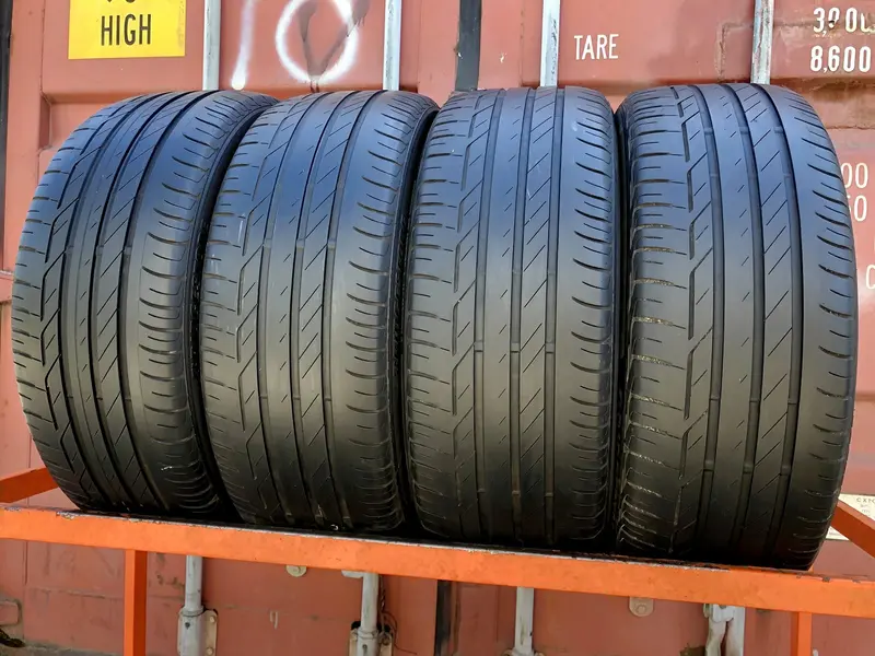 Комплект б/у шин 225/45 R19 Bridgestone Turanza T001
