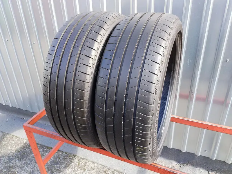 Пара б/у шин 225/45 R19 Bridgestone Turanza T005A
