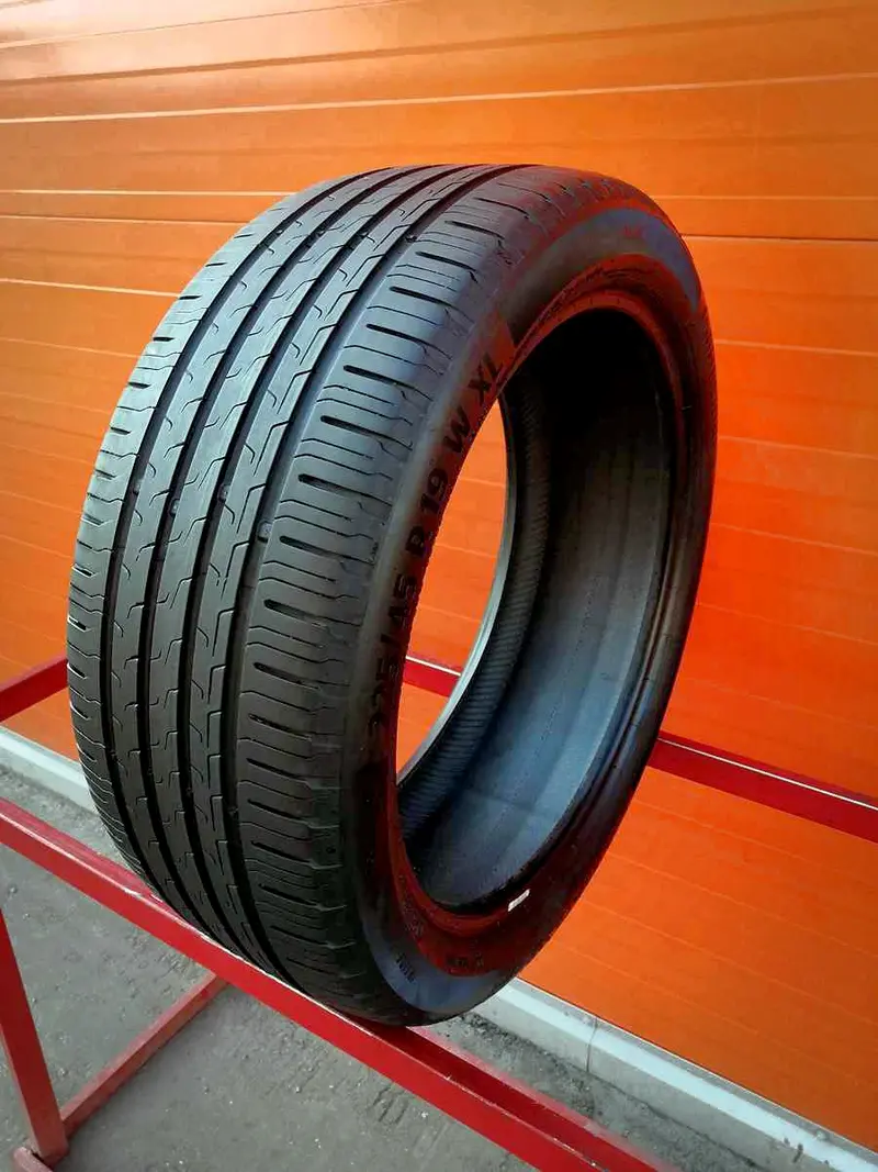 Б/у шина 225/45 R19 Continental ContiEcoContact 6 Run Flat
