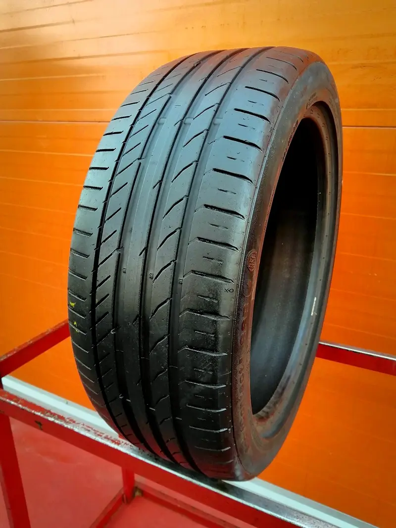 Б/у шина 225/45 R19 Continental ContiSportContact 5 RunFlat
