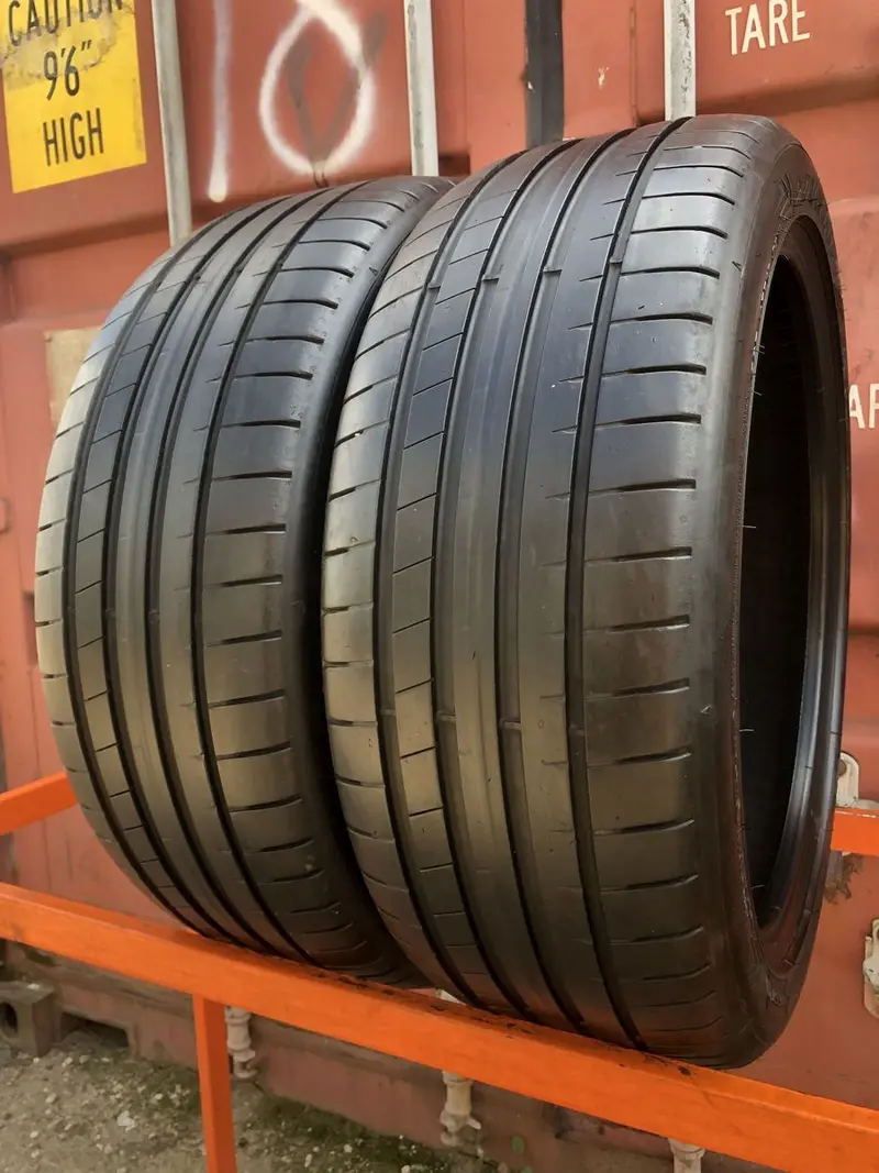 Пара б/у шин 225/45 R19 Dunlop SP Sport Maxx RT 2 Run Flat