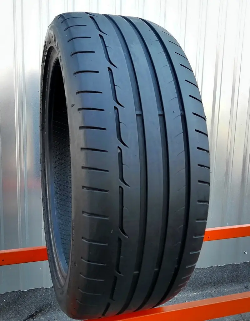 Б/у шина 225/45 R19 Dunlop SP Sport Maxx RT, фото 1