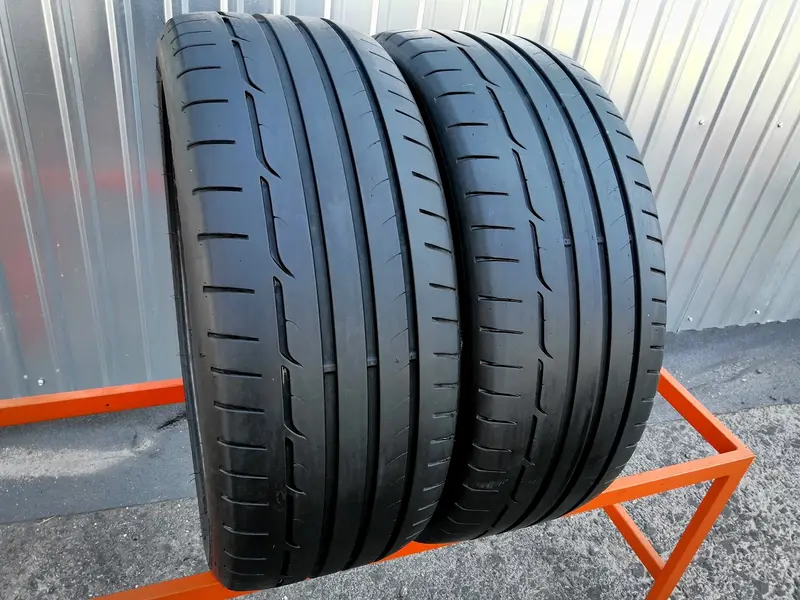 Пара б/у шин 225/45 R19 Dunlop SP Sport Maxx RT