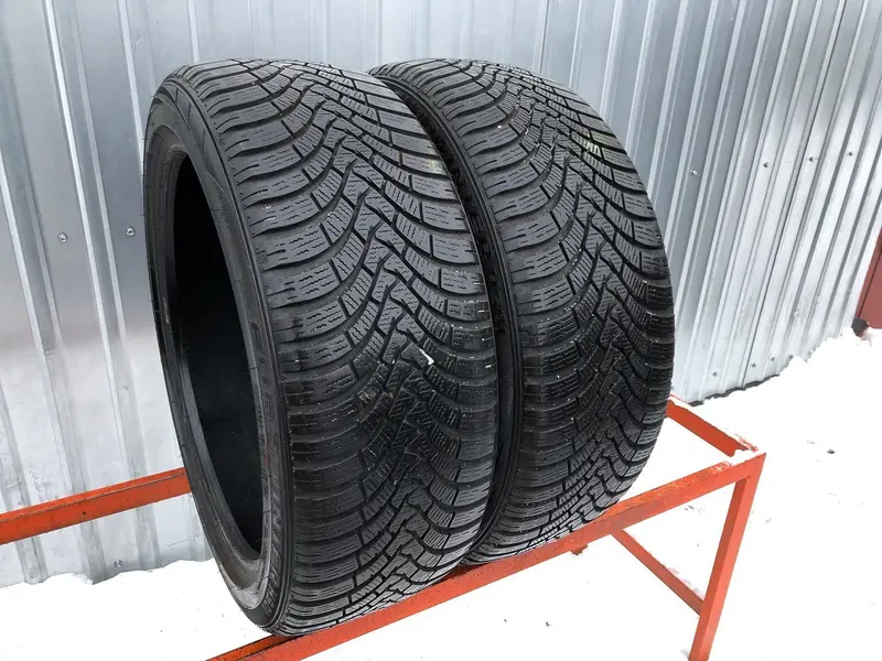 Пара б/у шин 225/45 R19 Falken Eurowinter HS01
