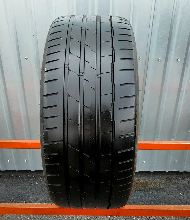 Б/у шина 225/45 R19 Hankook Ventus S1 Evo3 K127