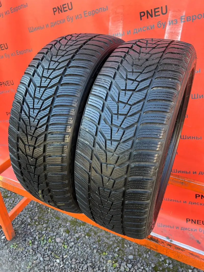 Пара б/у шин 225/45 R19 Hankook Winter I cept Evo3 W330