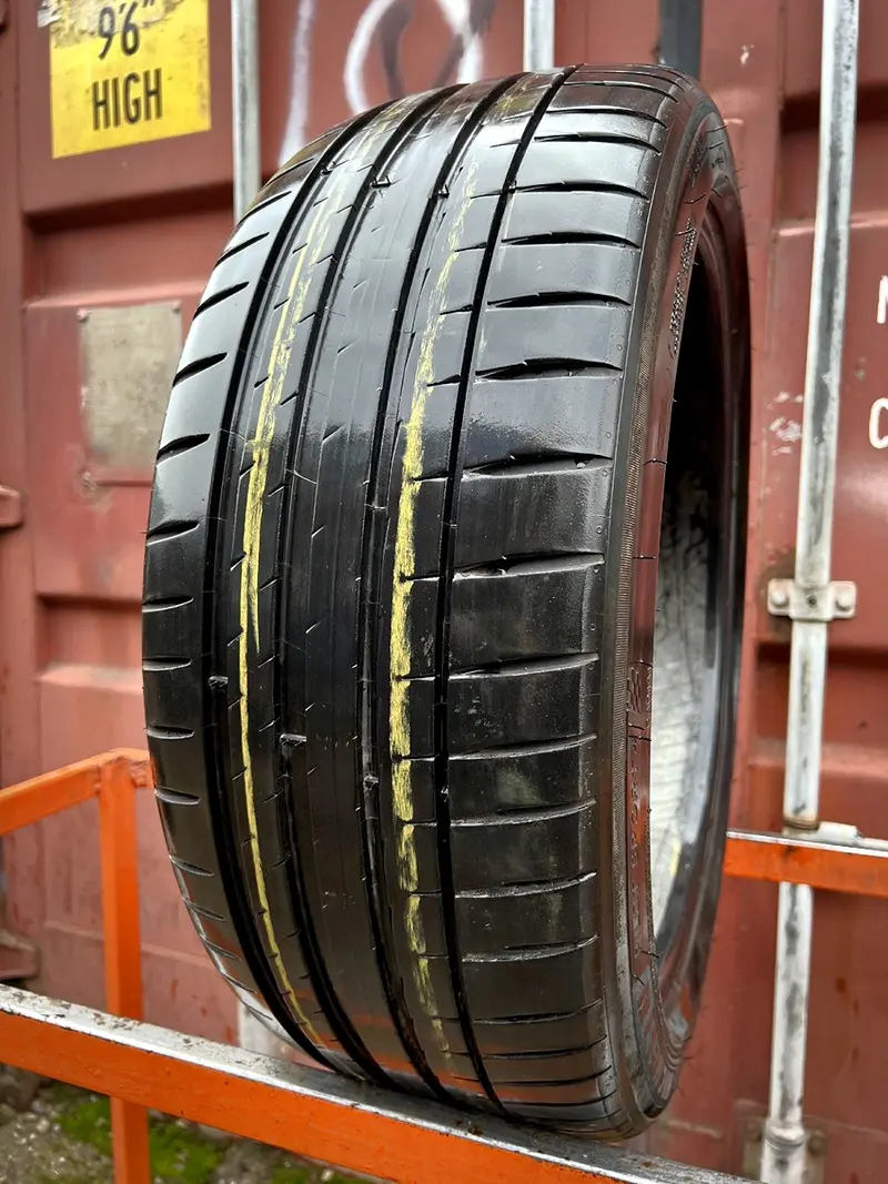 Б/у шина 225/45 R19 Michelin Pilot Sport 4