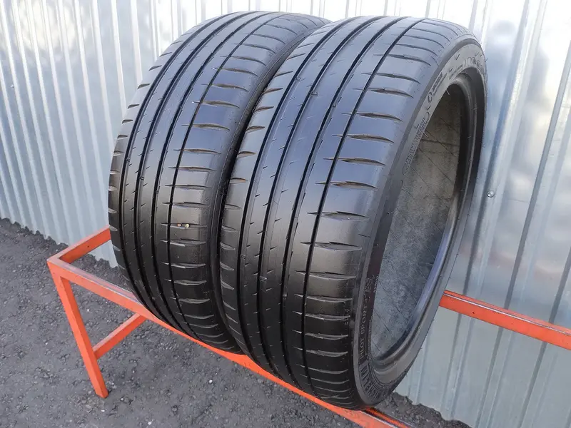 Пара б/у шин 225/45 R19 Michelin Pilot Sport 4