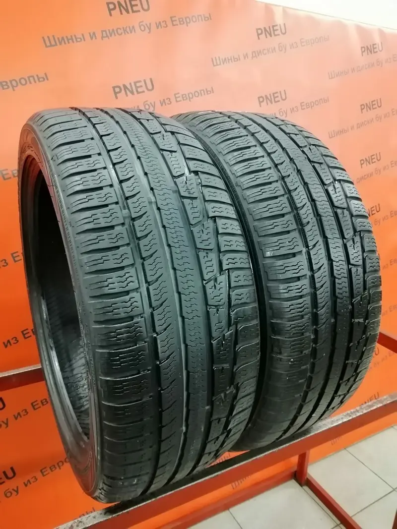 Пара б/у шин 225/45 R19 Nokian WR A3