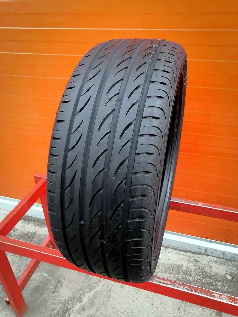 Б/у шина 225/45 R19 Pirelli P Zero Nero, фото 1