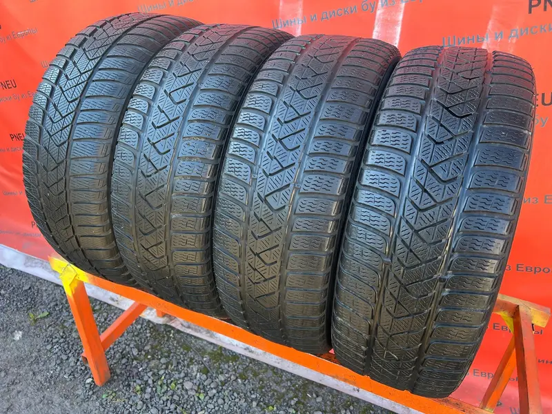 Комплект б/у шин 225/45 R19 Pirelli Winter Sottozero 3