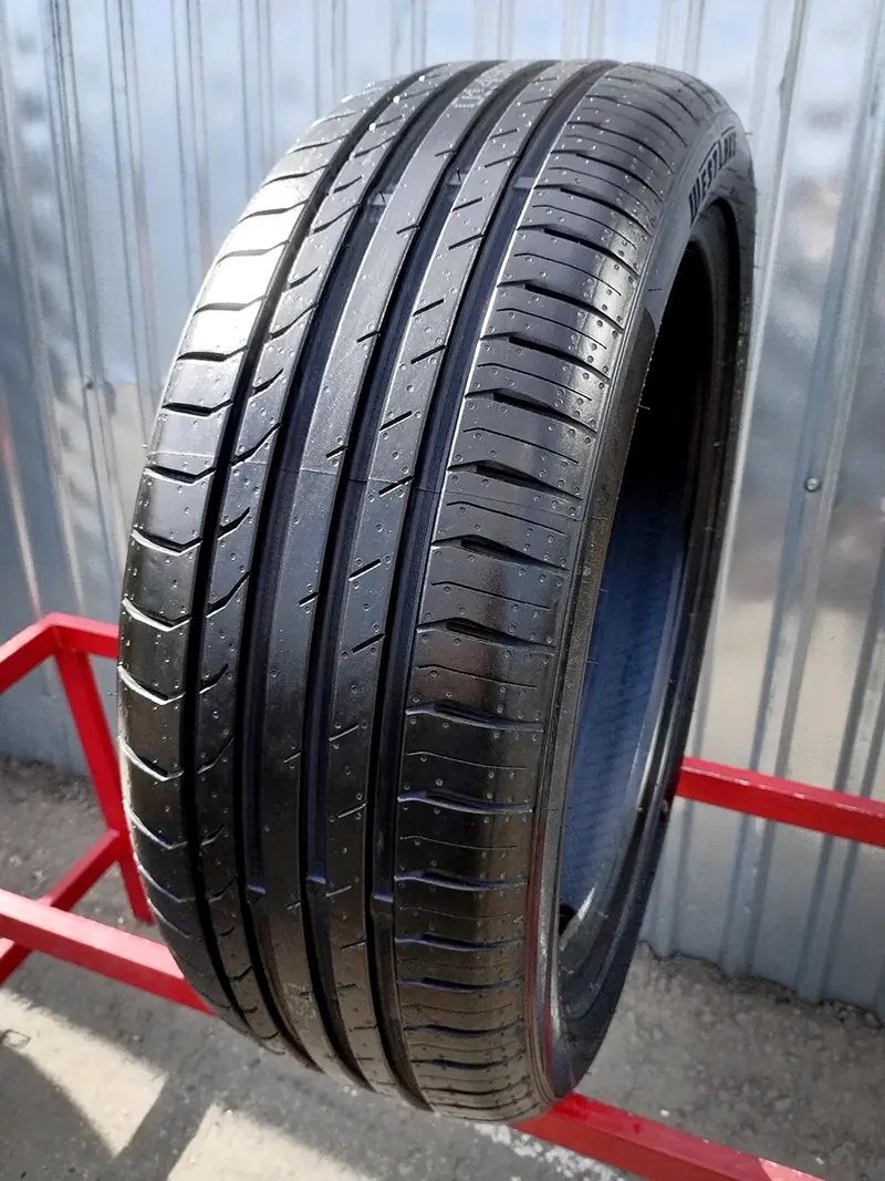 Новая шина 225/45 R19 West Lake Zuper Eco Z-107