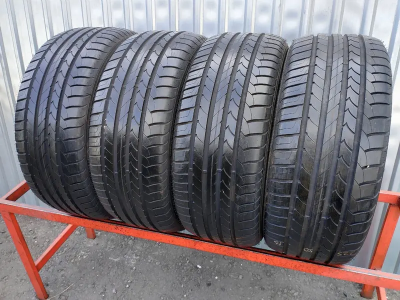 Комплект б/у шин 225/50 R16 Goodyear EfficientGrip, фото 1