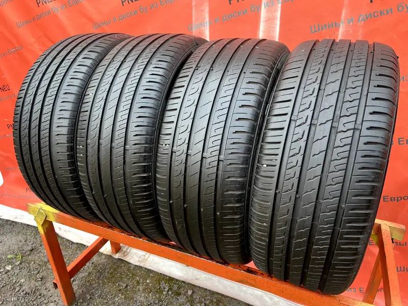 Комплект б/у шин 225/50 R17 Barum Bravuris 5HM