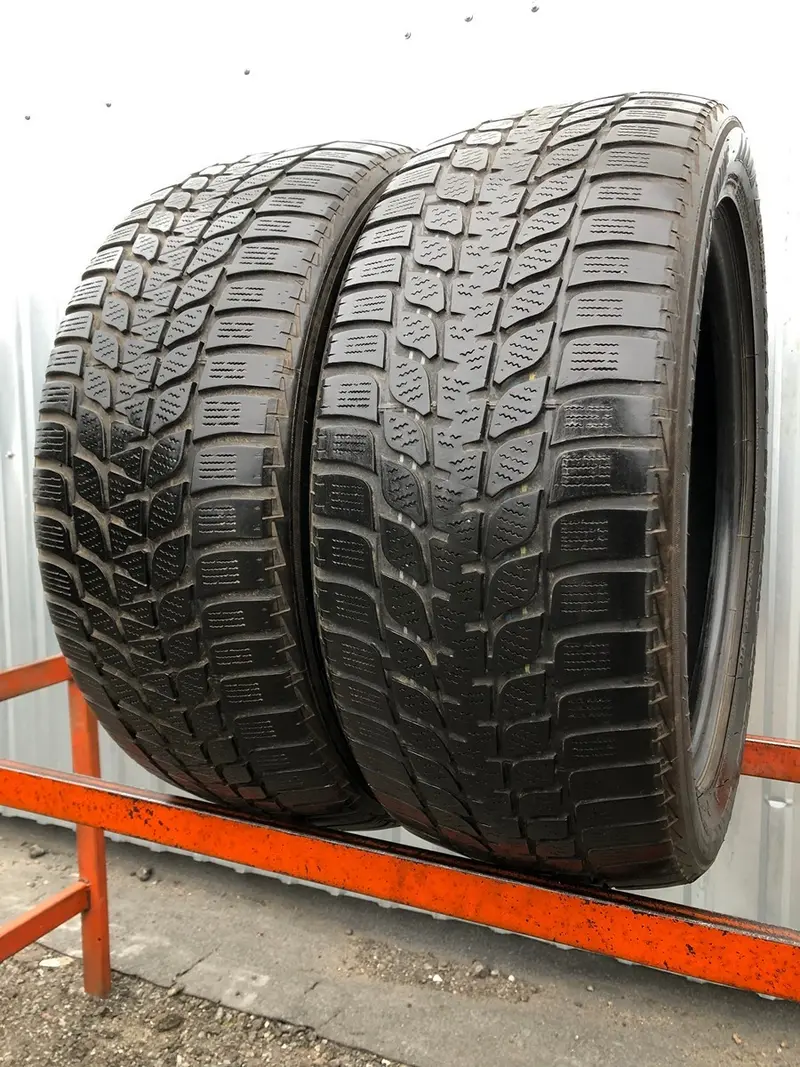 Пара б/у шин 225/50 R17 Bridgestone Blizzak LM25