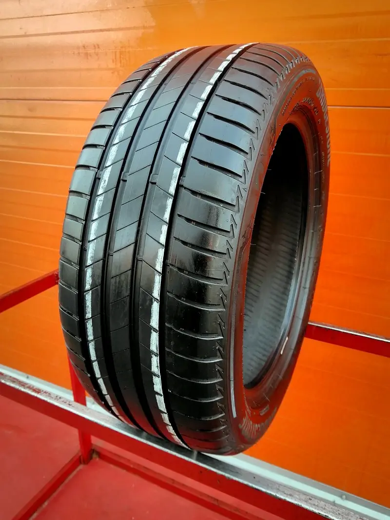 Б/у шина 225/50 R17 Bridgestone Turanza T005