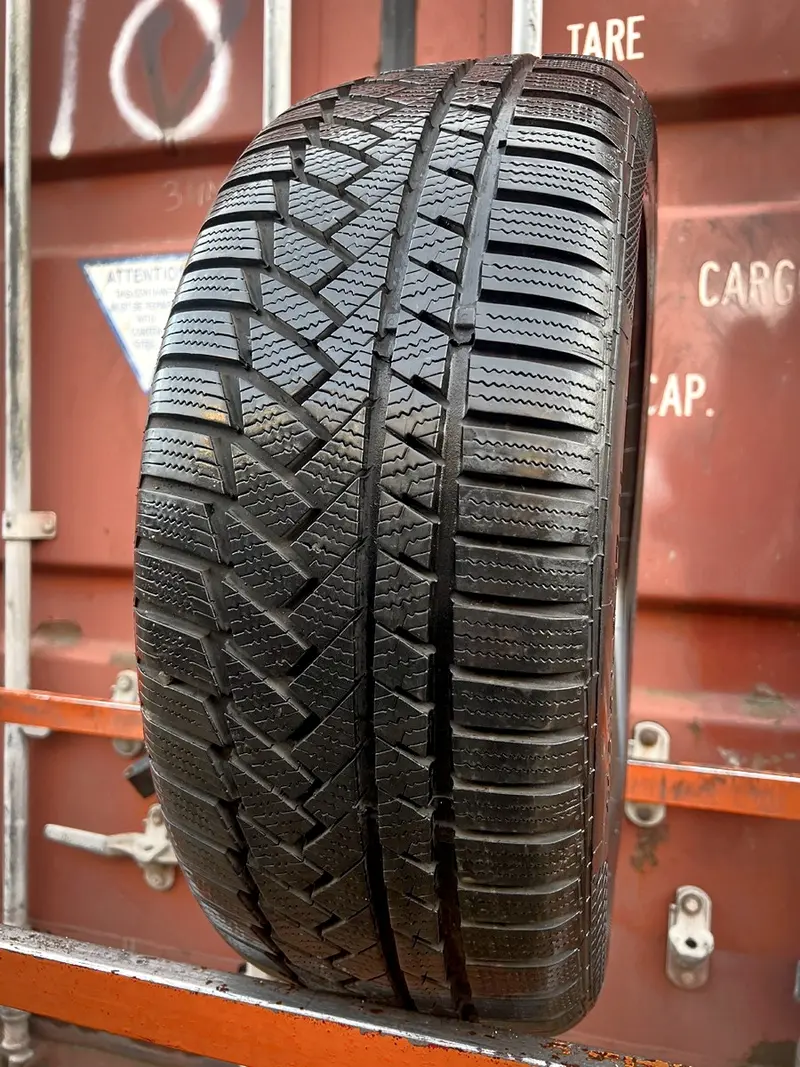 Б/у шина 225/50 R17 Continental ContiWinterContact TS 850 P