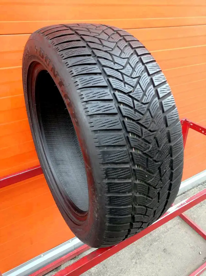 Б/у шина 225/50 R17 Dunlop SP Winter Sport 4D