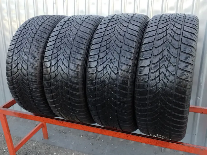 Комплект б/у шин 225/50 R17 Dunlop SP Winter Sport 4D